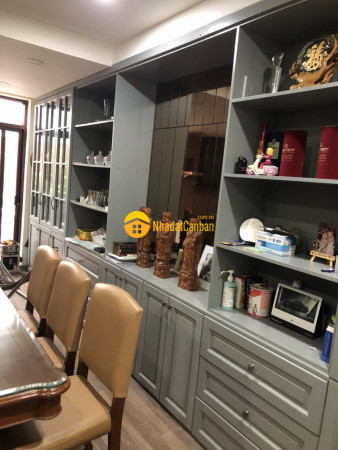 Bán nhà diện tích 5x20m, hầm, trệt, 3 lầu, gía 24,5 tỷ, đường số 5, kdc him lam, phường tân hưng