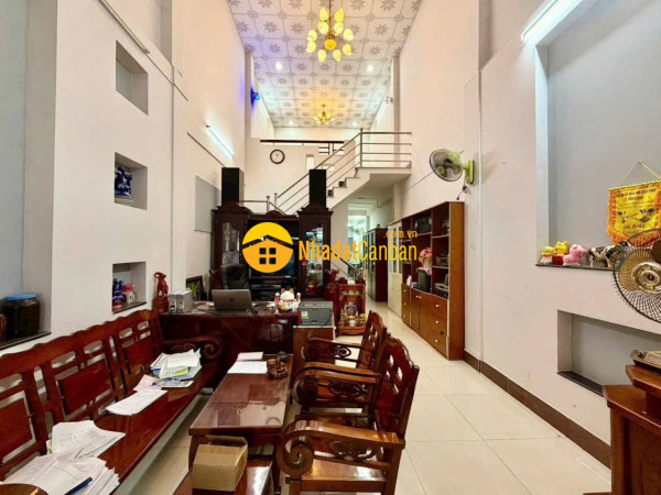 Bán nhà gác lửng kiên cố khu vượt lũ phường tân hạnh p.8 cũ vĩnh long.