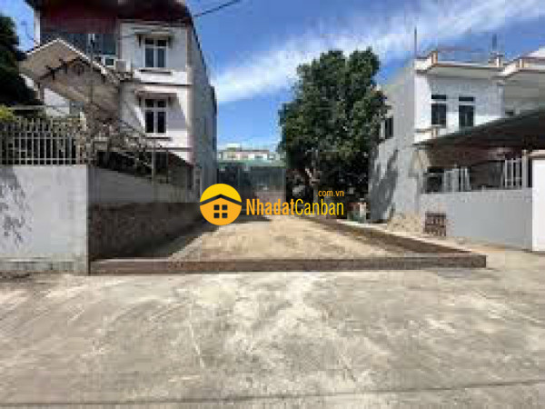 Bán đất phân lô tại thịnh quang, lô góc, 115m2, mt 10m, 18.5 tỷ