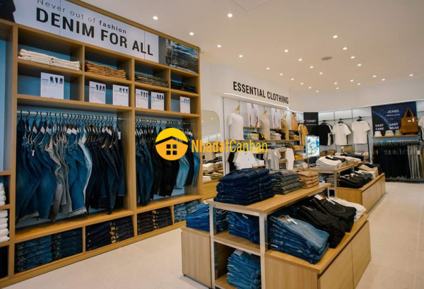 Thua lỗ ck bán gấp nhà mặt phố xã đàn, mt 7m, 70m2 chỉ 27.9 tỷ. lh 0989.62.6116